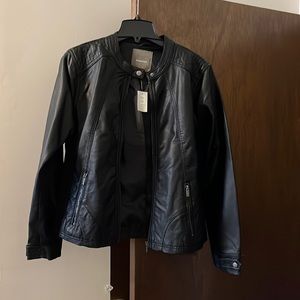 NWT black Maurice’s faux leather jacket